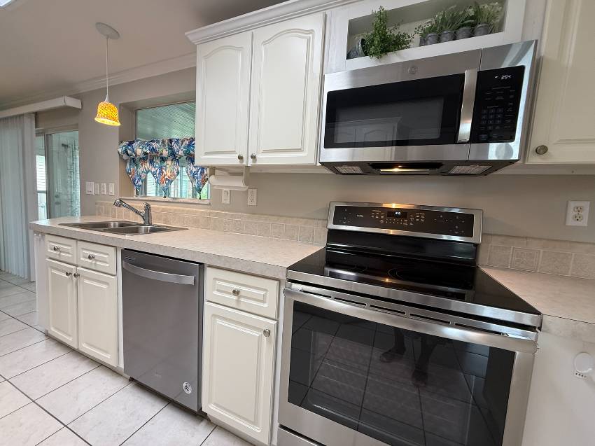 117 Juniper Trce a Parrish, FL Mobile or Manufactured Home for Sale